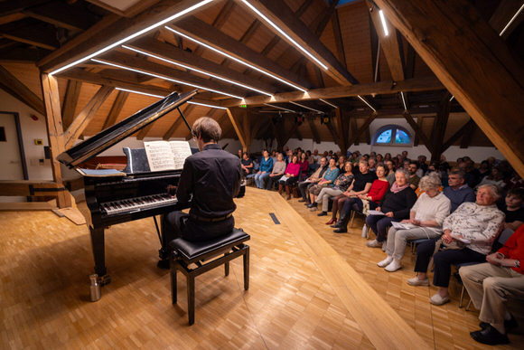 FAHTPIX-Klavierkonzert_in_Holzraum